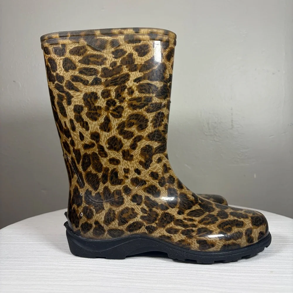 Sloggers Womens 7 Leopard Print Waterproof Rain Boots USA Made Cottage Utility